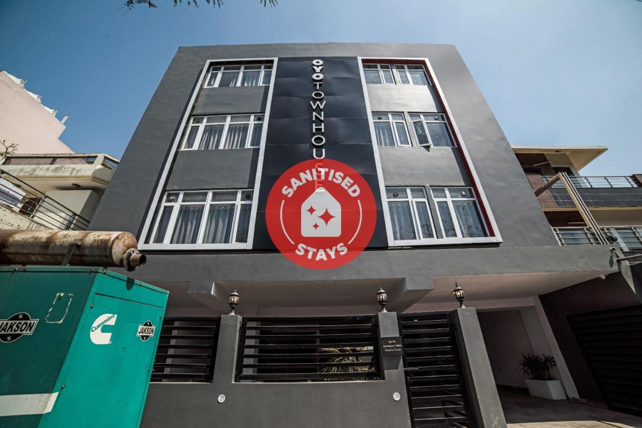 Oyo Townhouse 086 Pankha Road Hotel New Delhi Exterior photo